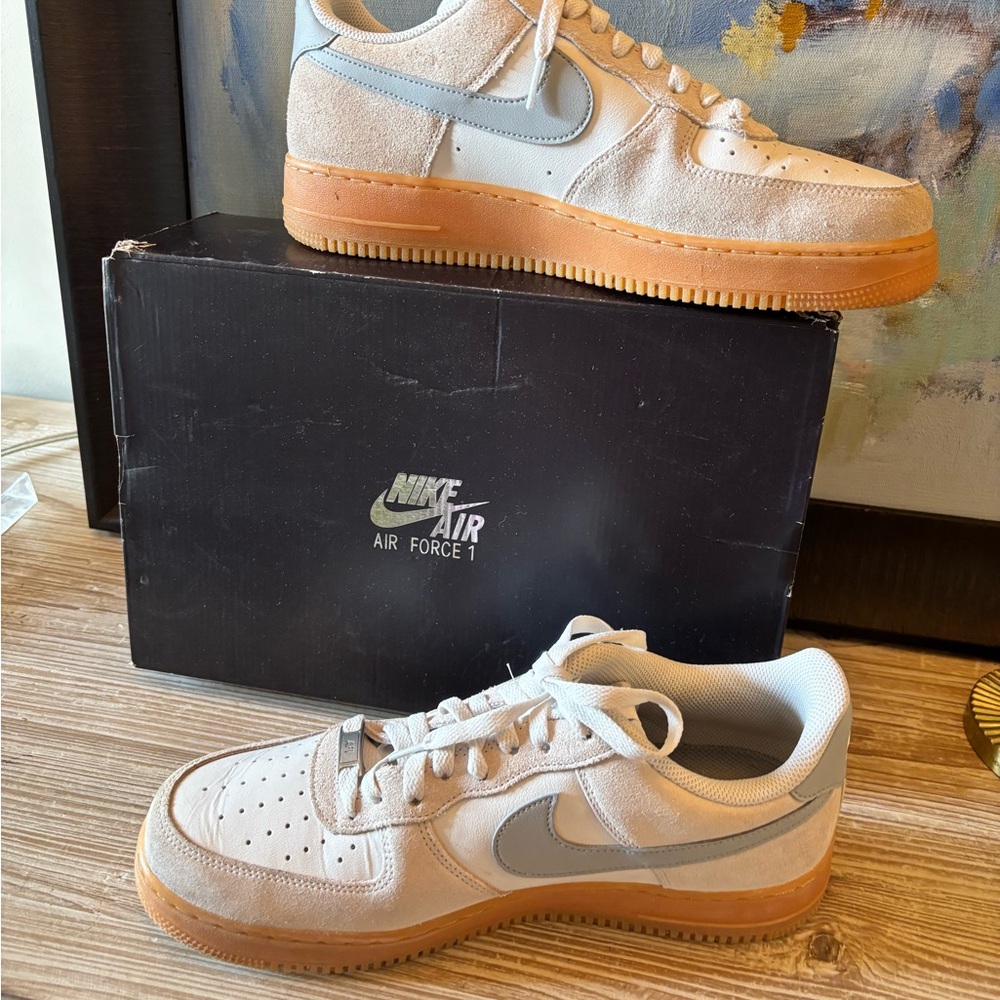 Nike White and Tan AIR FORCE ONE Sneakers Classic Design~ SIZE:11- WORN ONCE